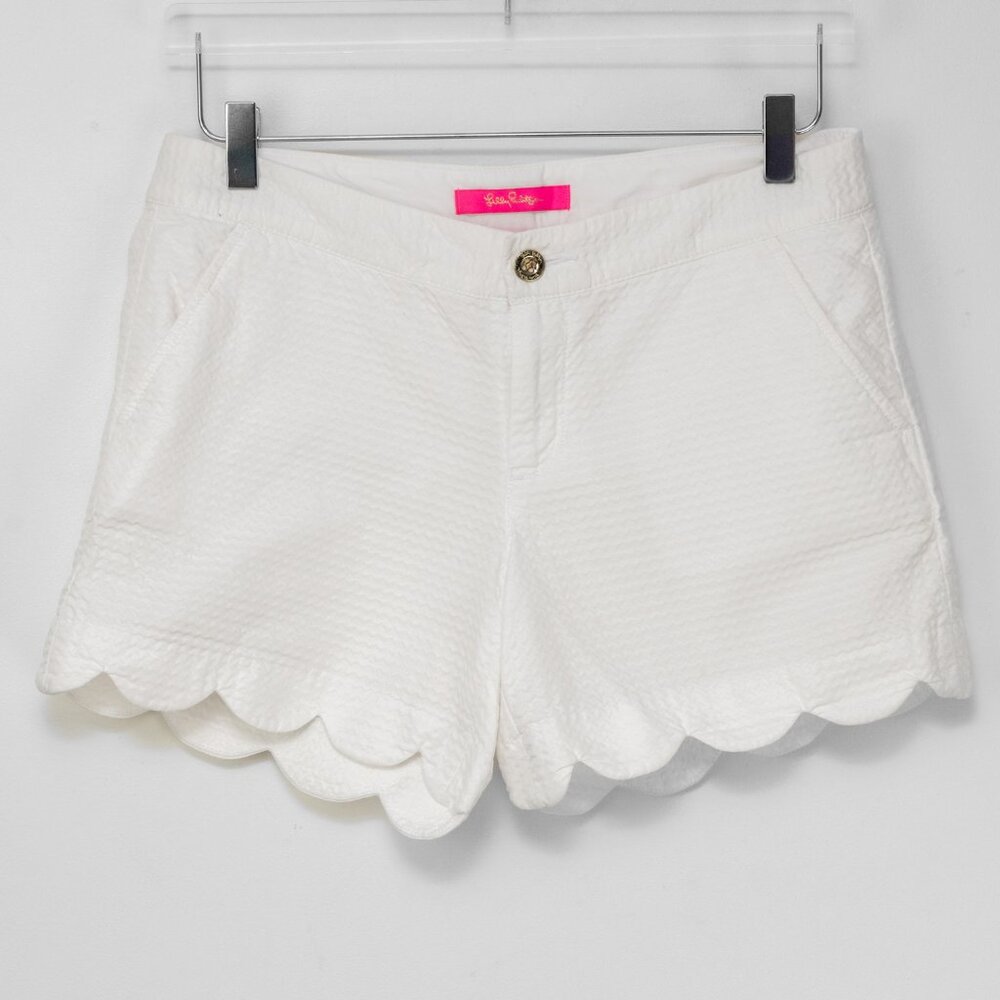 Lilly Pulitzer Buttercup Shorts Textured Scalloped Edge 5" Inseam Resort White 4